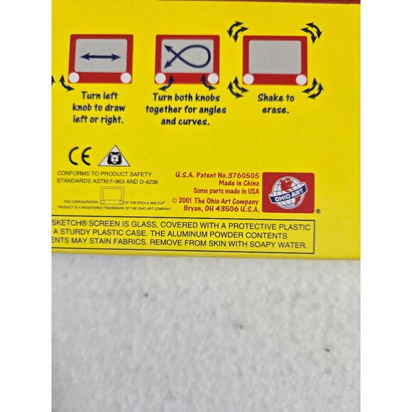 Classic Etch A Sketch Red Drawing Toy By Ohio Art‎ # 505 From 2001 - Picture 9 of 10